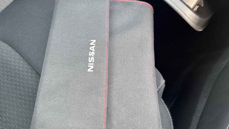 Nissan Qashqai 1.5 dCi N-Connecta 5dr Diesel Hatchback